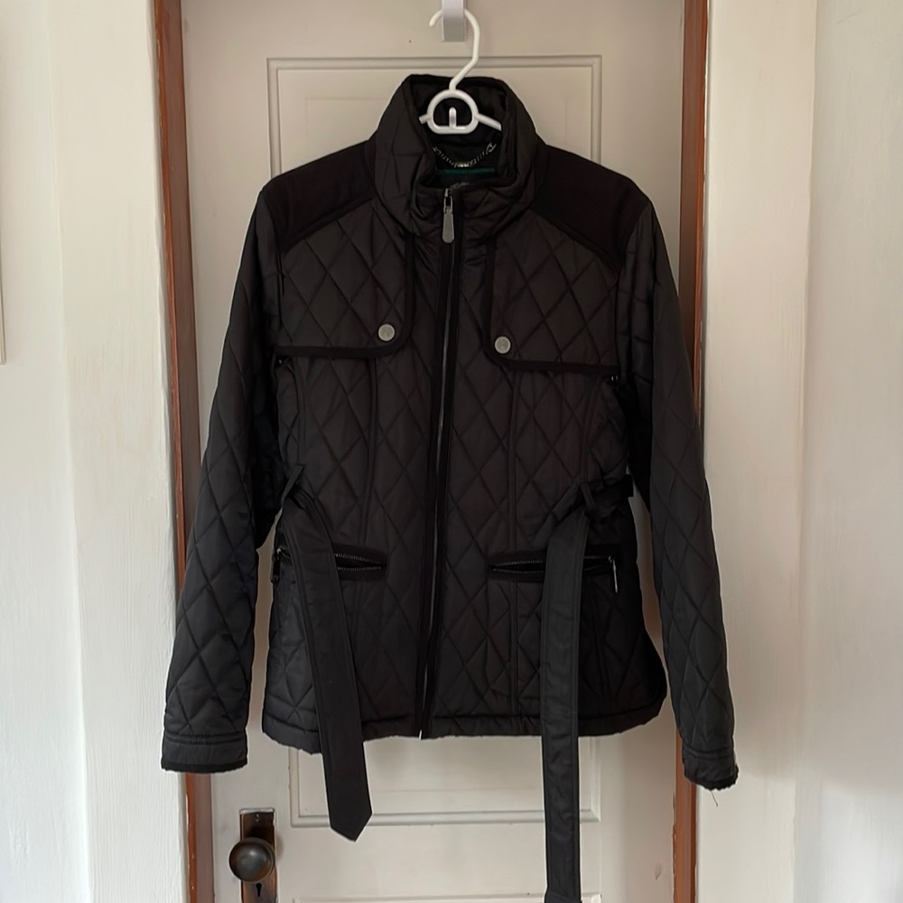 Sophisticated black belted puffer jacket